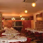 Szálloda Piramides 3*