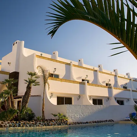 Piramides Otel 3*
