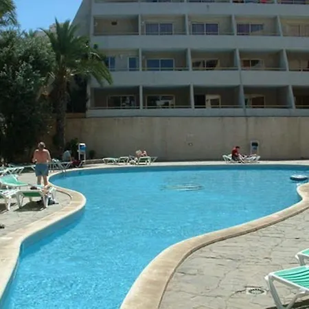 Otel Piramides 3*