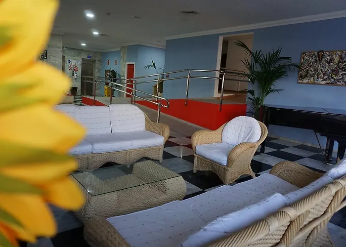 Piramides 酒店 美洲海滩