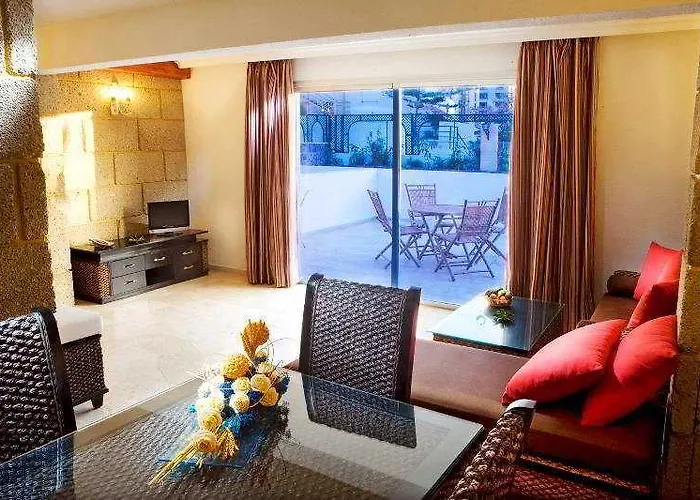 Piramides 美洲海滩