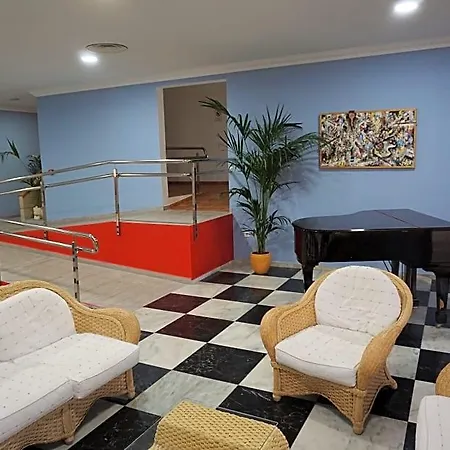 Hotel Piramides