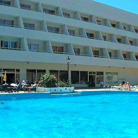 Piramides 3*