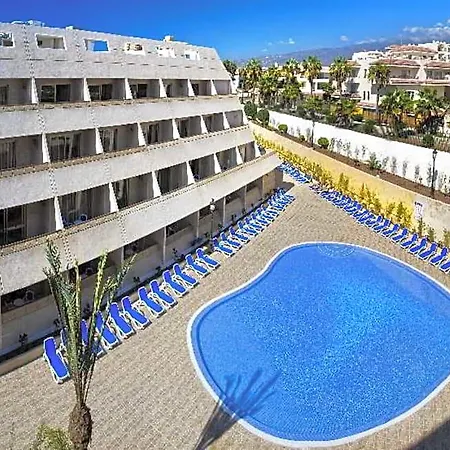 Piramides Hotel