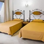Hotel Piramides